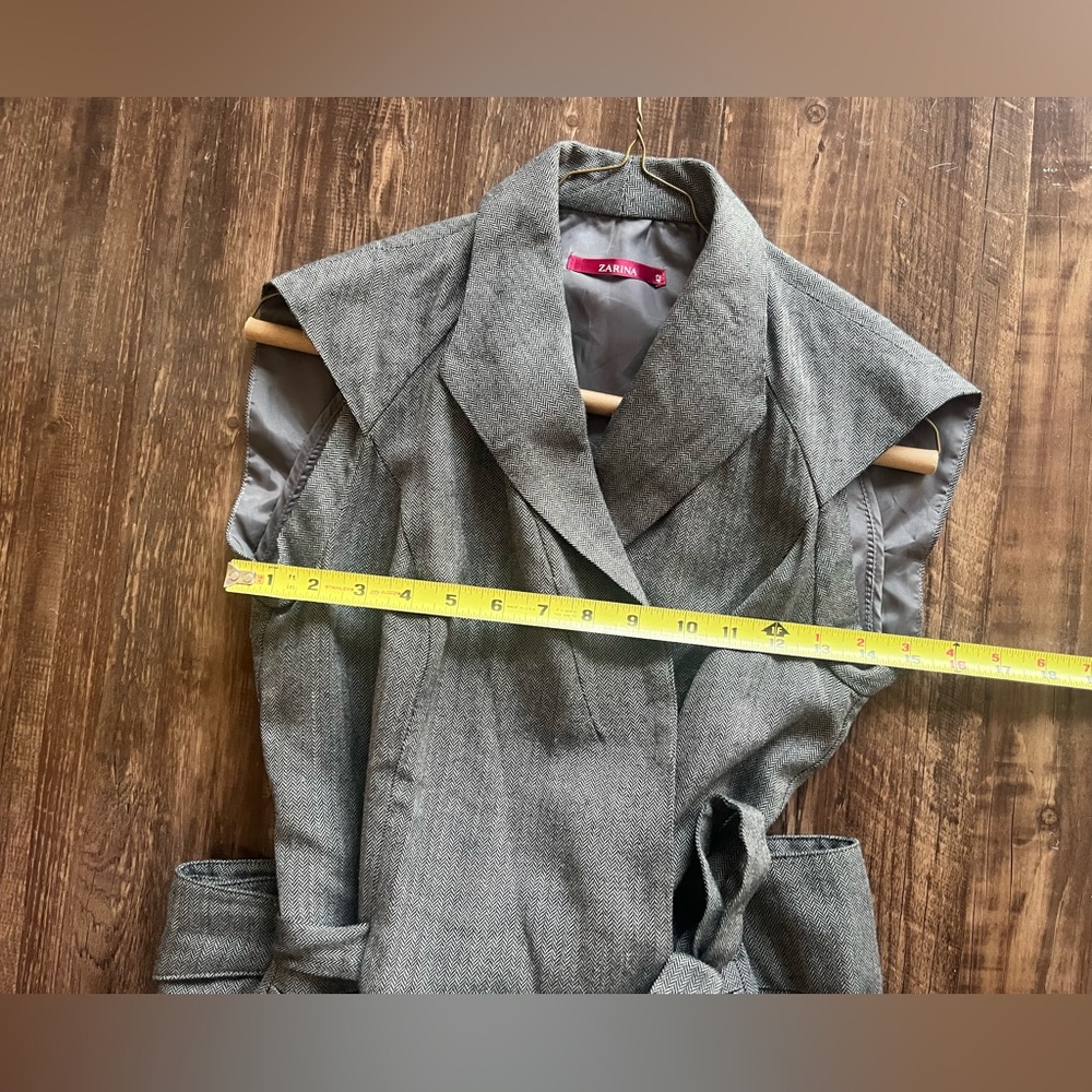 Zarina 2-Piece Sleeveless Wrap Vest and Trousers - Picture 4 of 10